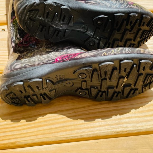 EUC- Kamik Gray Paisley Rain Boots Size 9 - Picture 3 of 13